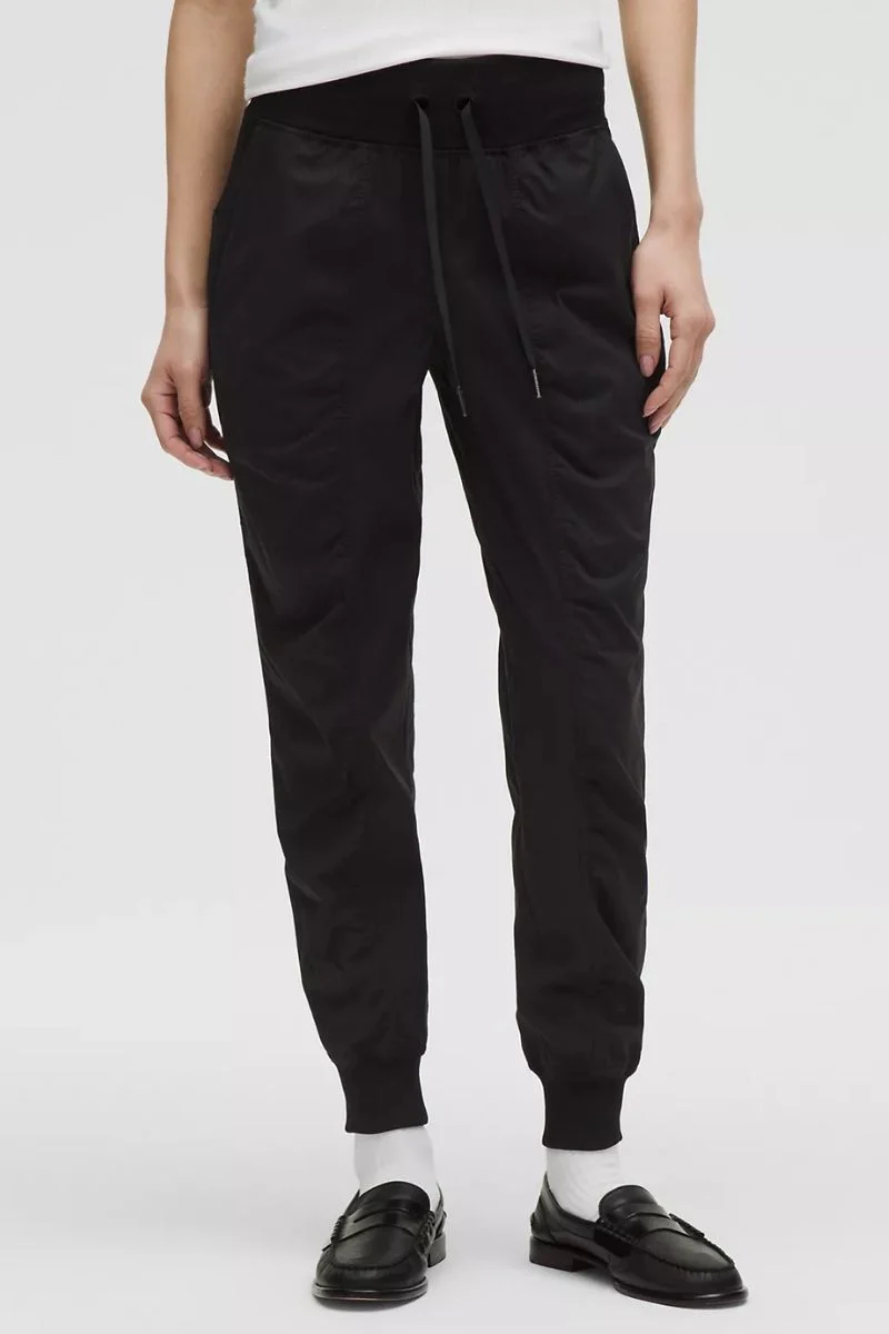 Lululemon Dance Studio Mid-Rise Jogger
Full Length-Black