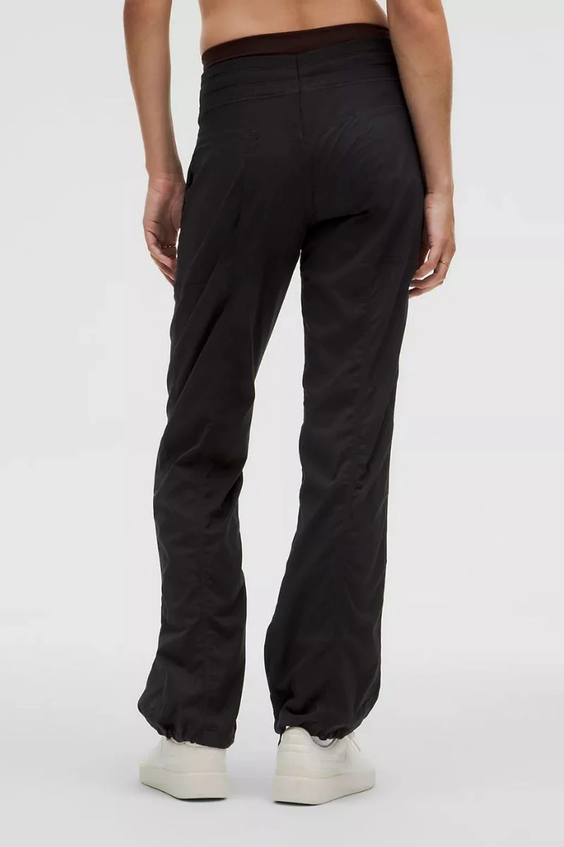 Lululemon Dance Studio Mid-Rise Pant
Regular-Black - Image 2
