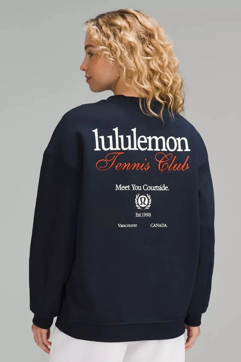 Lululemon Heavyweight Fleece Pullover-True Navy
Tennis Club