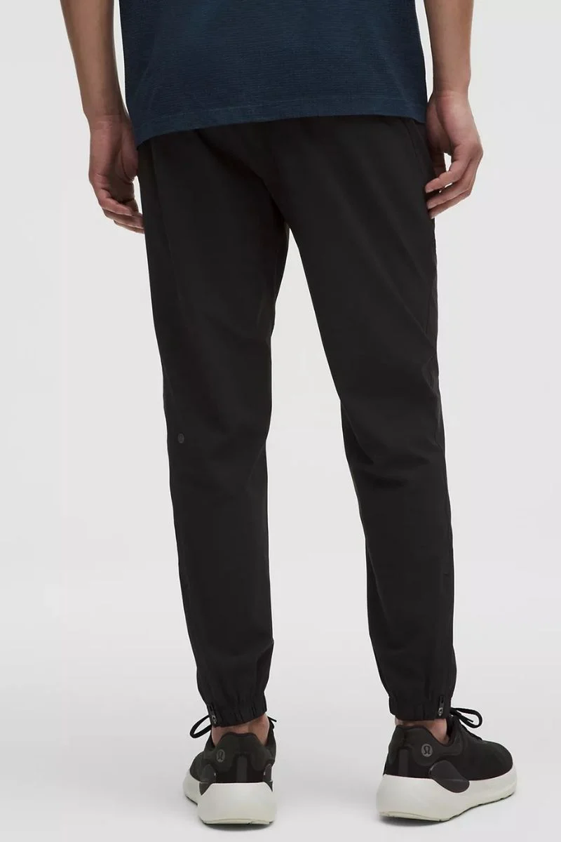 Lululemon Pace Breaker Jogger
Regular In Black - Image 3