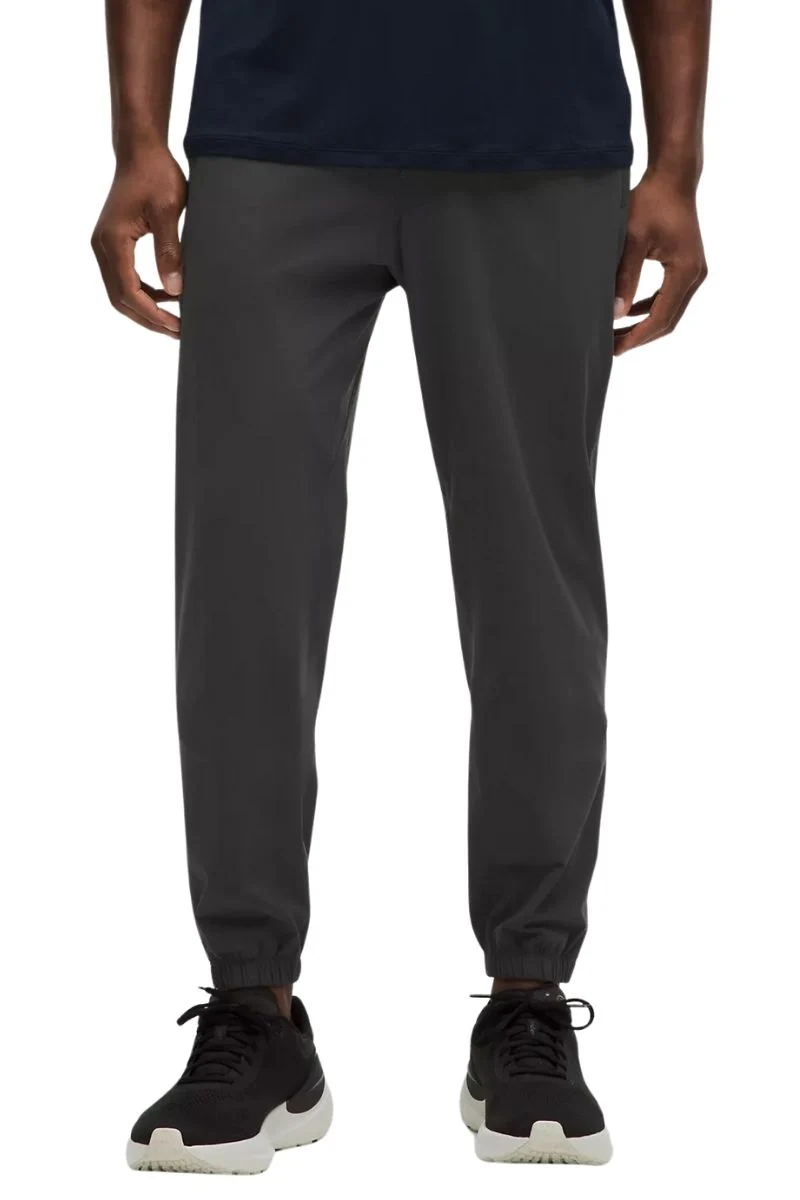 Lululemon Pace Breaker Jogger
Regular In Graphite Grey
