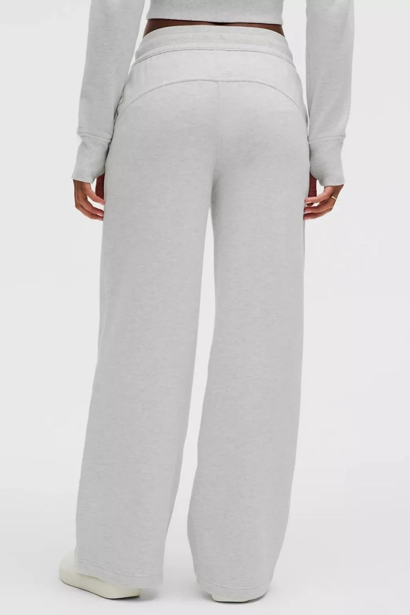 Lululemon Scuba Mid-Rise Wide-Leg Pant
Regular-Heathered Core Ultra Light Grey - Image 2
