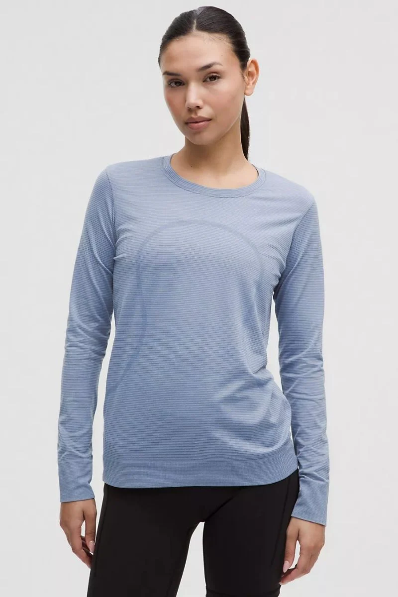 Lululemon Swiftly Relaxed Long-Sleeve Shirt
Hip Lengt-Spandex Stripe Washed Denim/Starch Blue