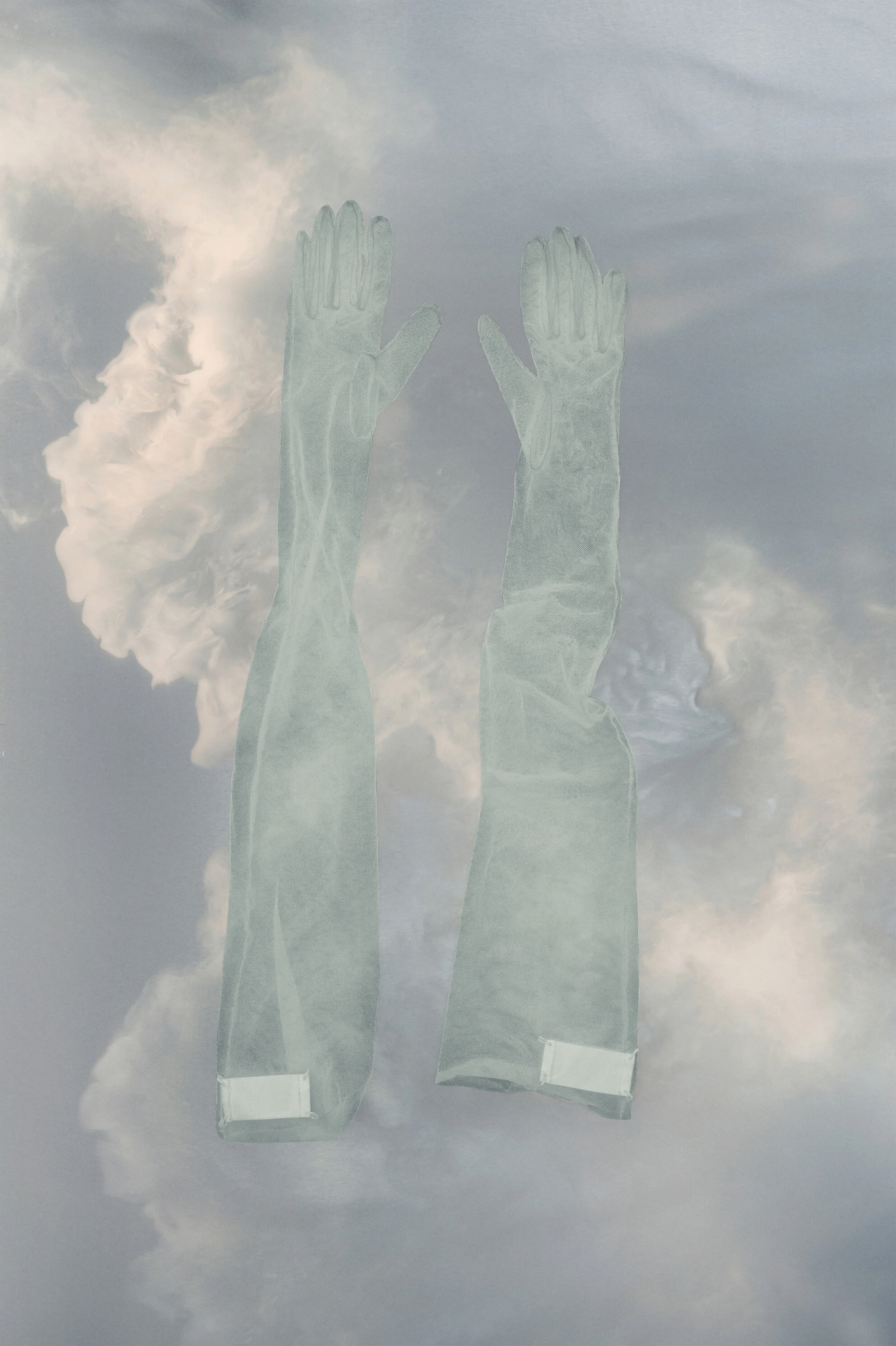 MAISON MARGIELA WOMEN'S AQUA GREEN LONG GLOVES