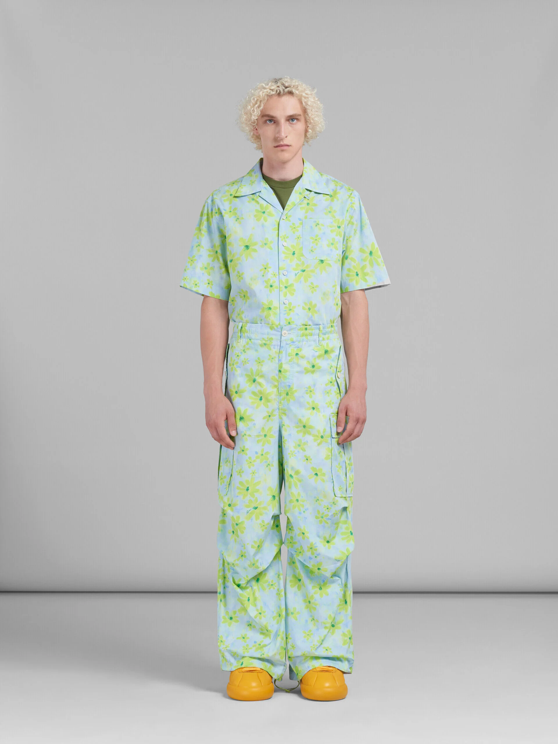MARNI MEN'S AQUAMARINE FLORAL WIDE-LEG CARGO TROUSERS - Image 2