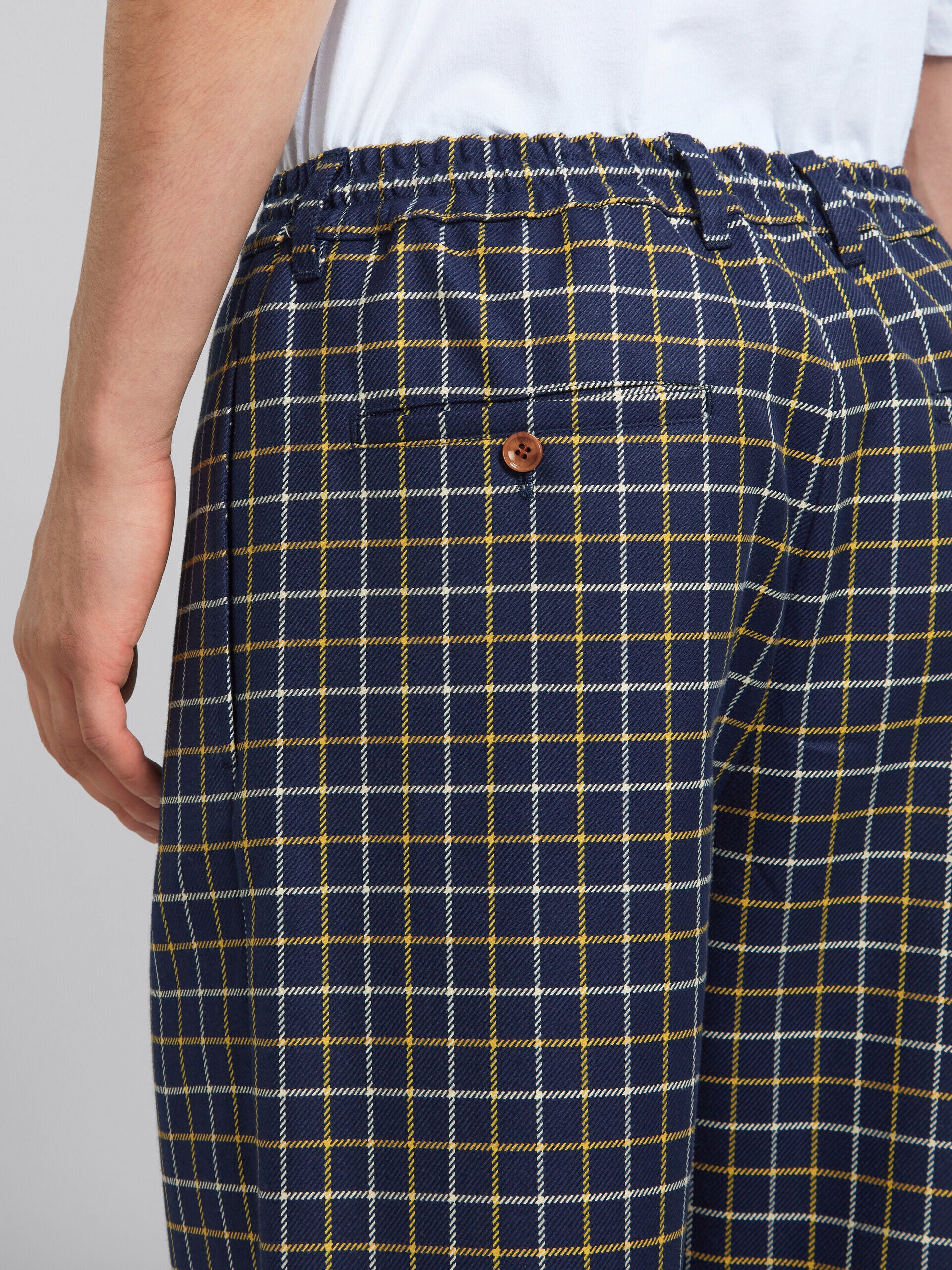 MARNI MEN'S NAVY PLAID WIDE-LEG TROUSERS - Image 4