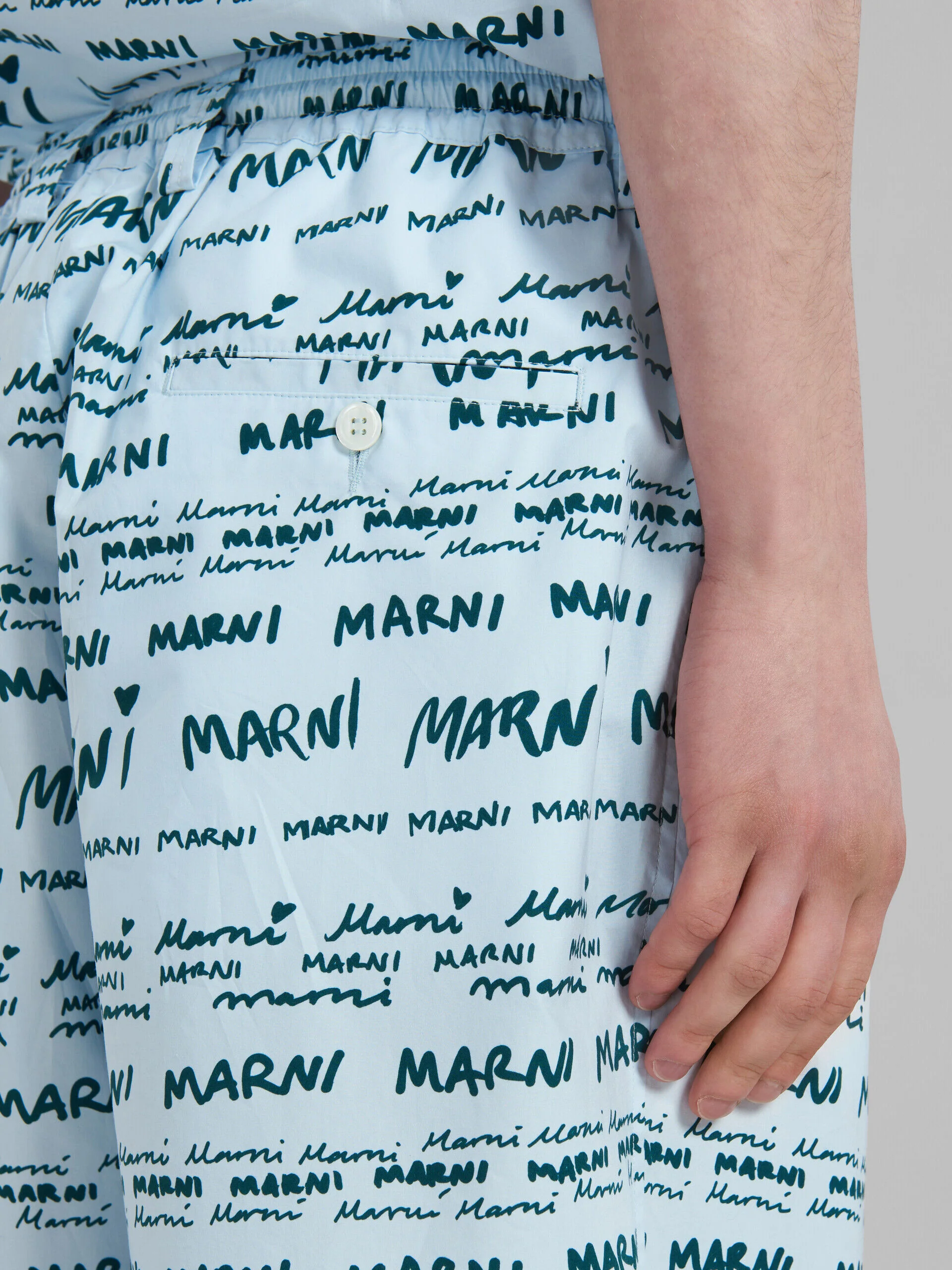 MARNI MEN'S LIGHT BLUE PATTERNED TAILORED SHORTS - Image 4