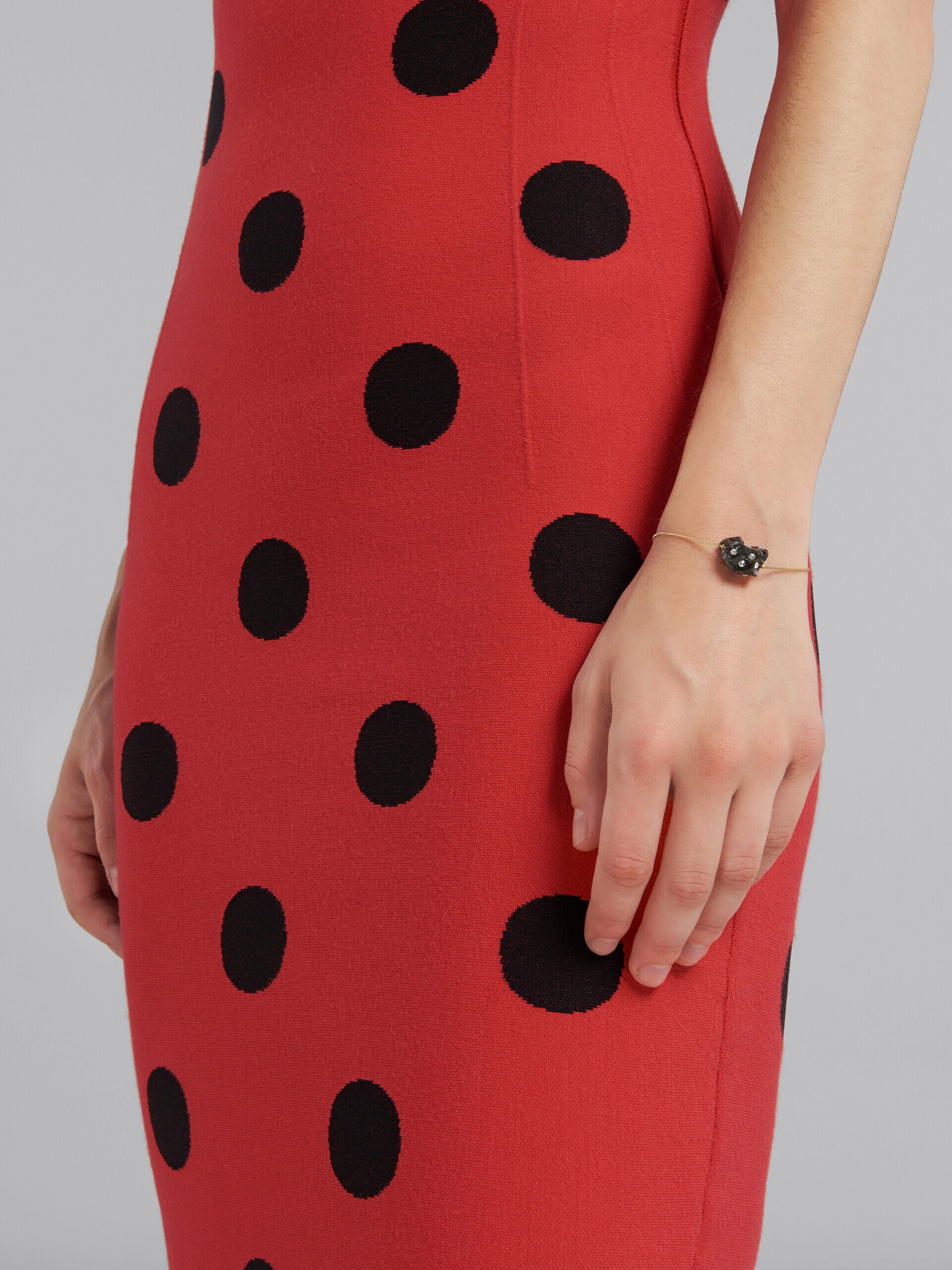 MARNI WOMEN'S GOLD CHAIN BRACELET WITH BLACK STONE - Image 2