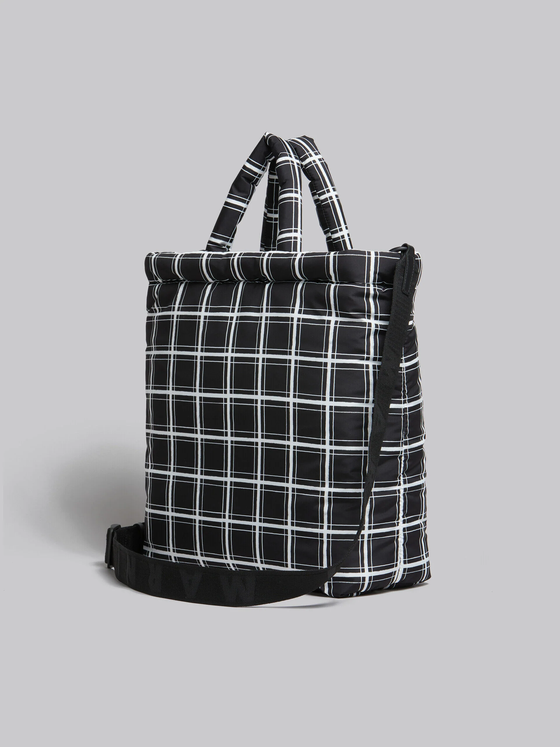 MARNI WOMEN'S BLACK PLAID PADDED TOTE BAG - Image 3