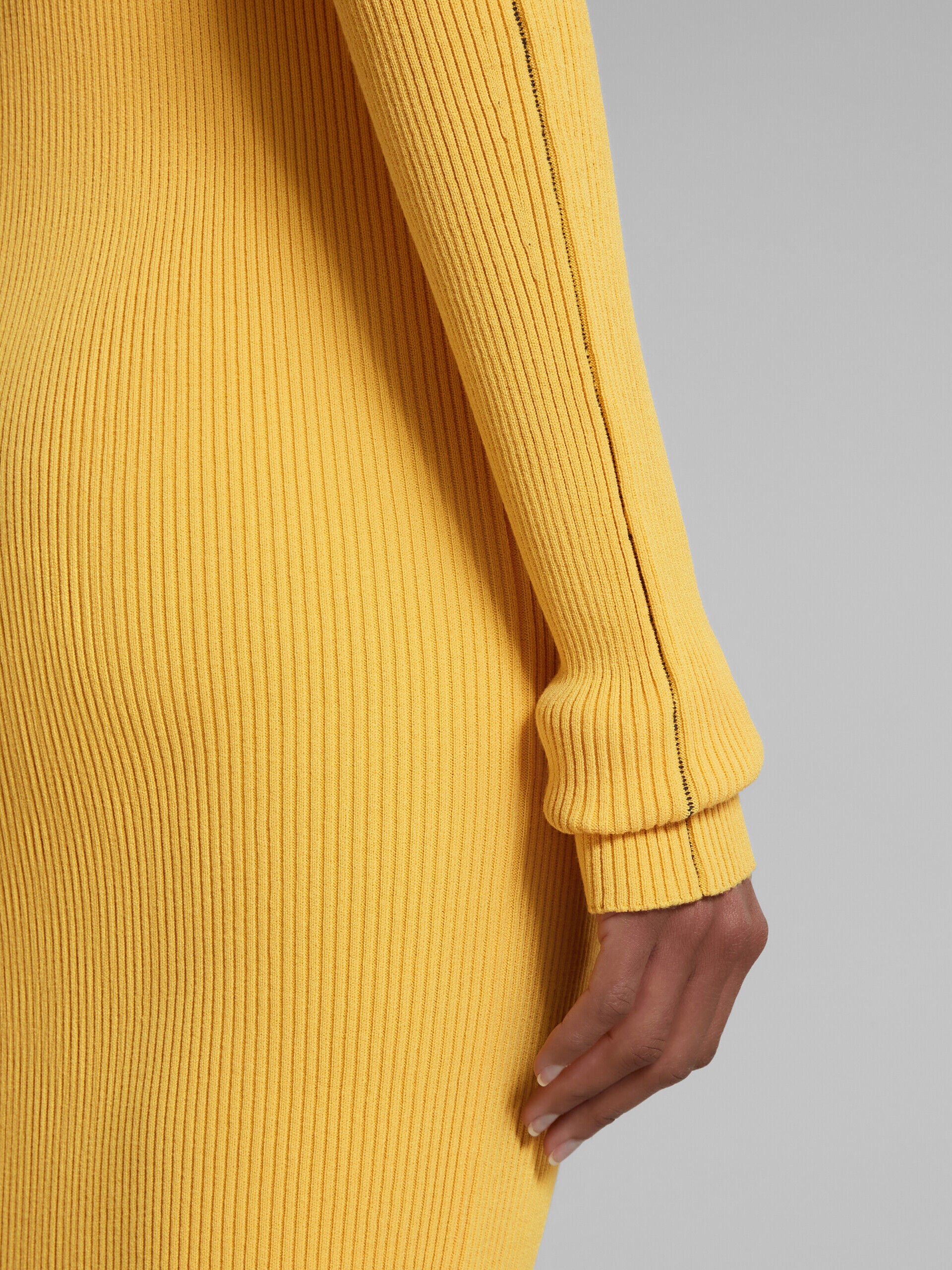 MARNI WOMEN'S MAIZE RIBBED TURTLENECK MIDI DRESS - Image 5