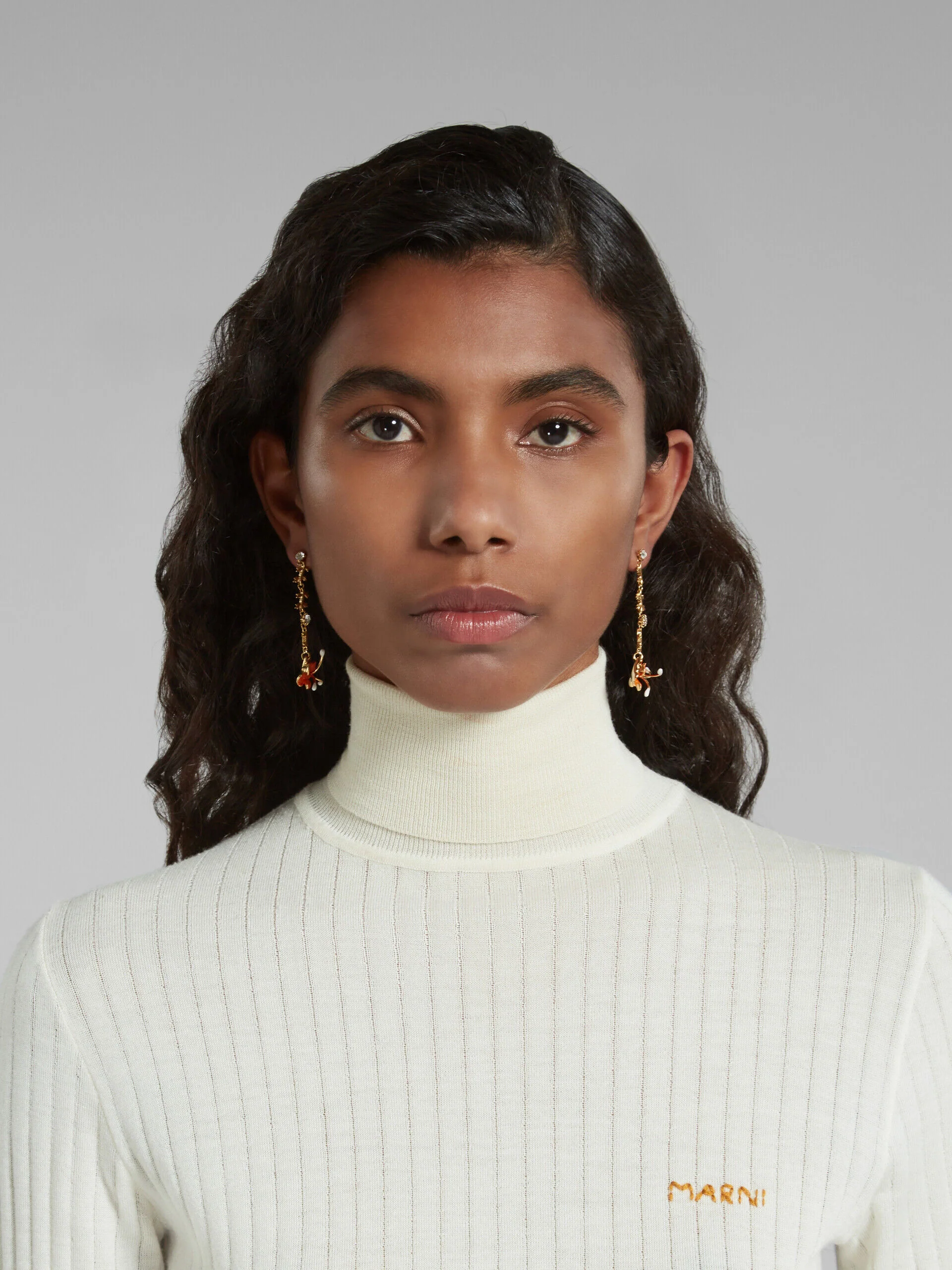 MARNI WOMEN'S GOLD FLORAL DROP EARRINGS - Image 2