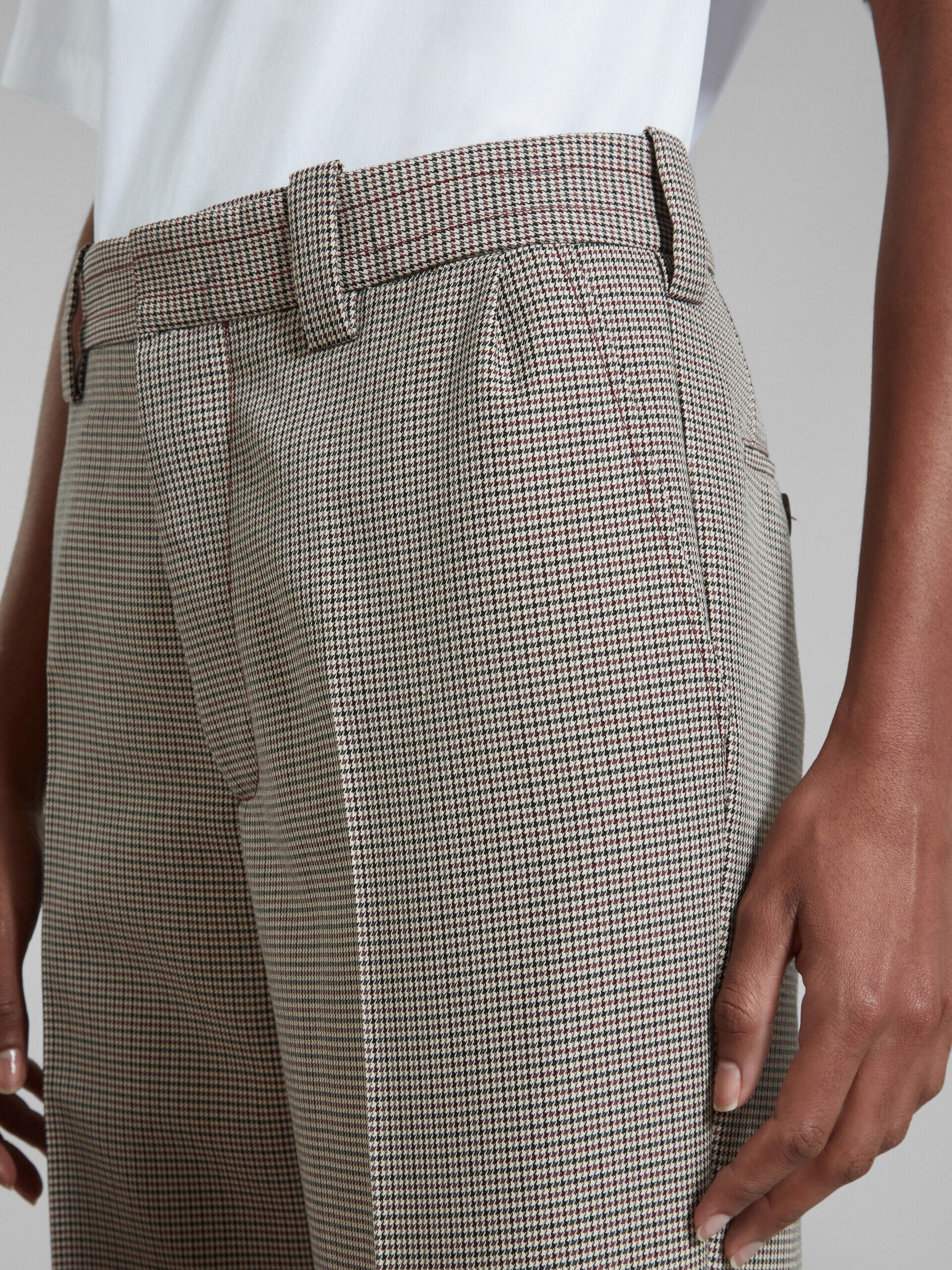 MARNI WOMEN'S GRAY CHECKERED WIDE-LEG TROUSERS - Image 4