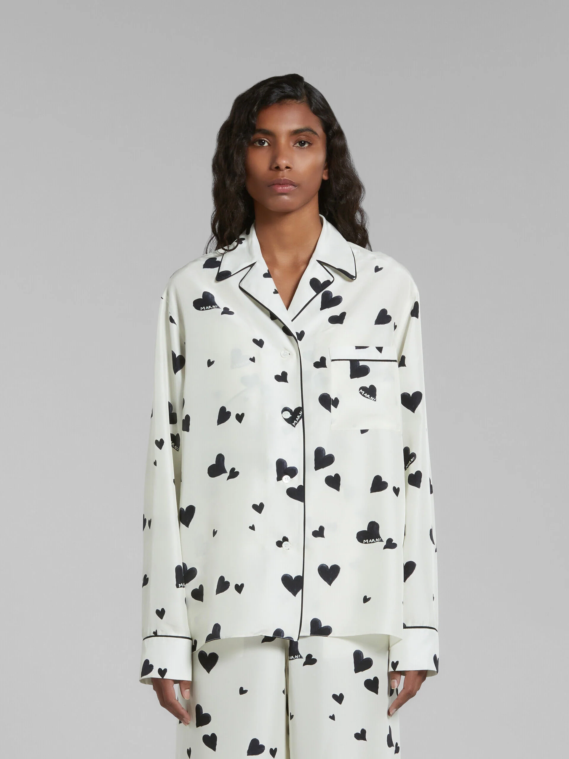 MARNI WOMEN'S STONE WHITE HEART PRINT SHIRT - Image 2