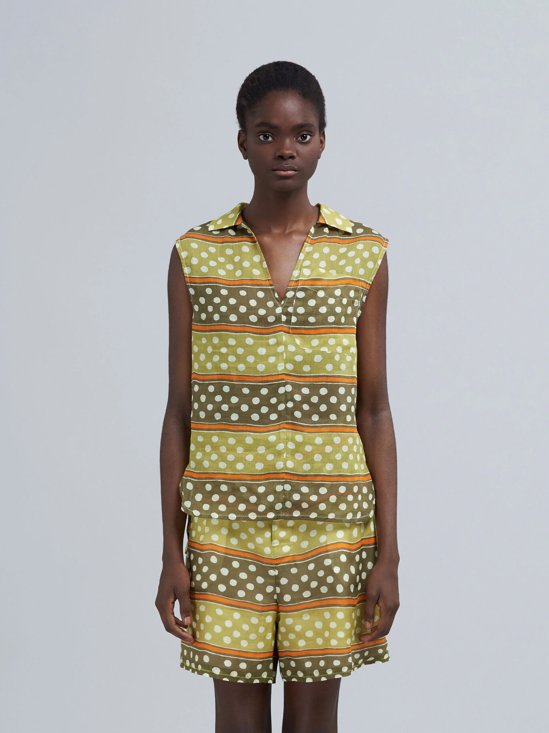 MARNI WOMEN'S OLIVE POLKA DOT SLEEVELESS BLOUSE - Image 2