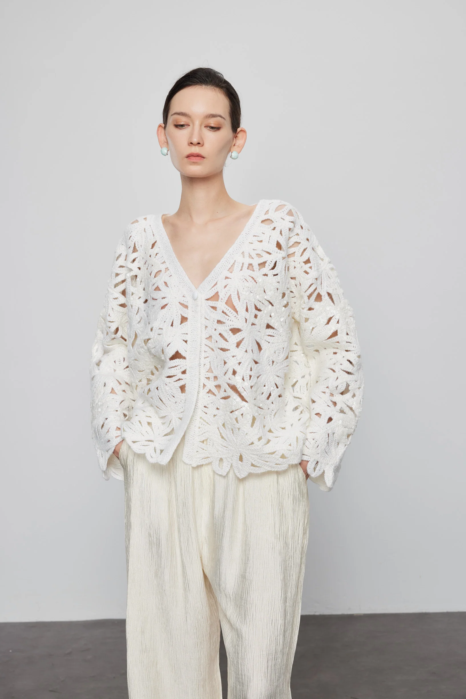 Max Simple Beaded Crochet  Cardigan White - Image 2