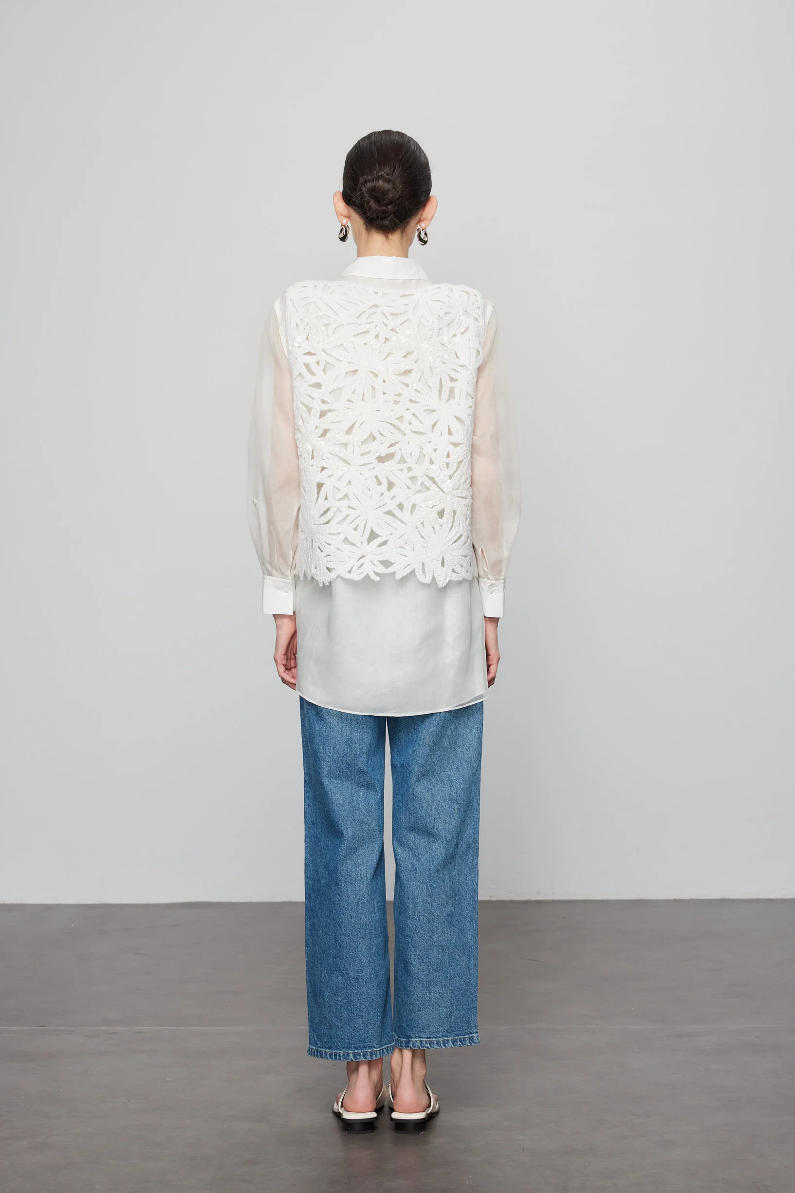 Max Simple Beaded Crochet  Vest White - Image 4