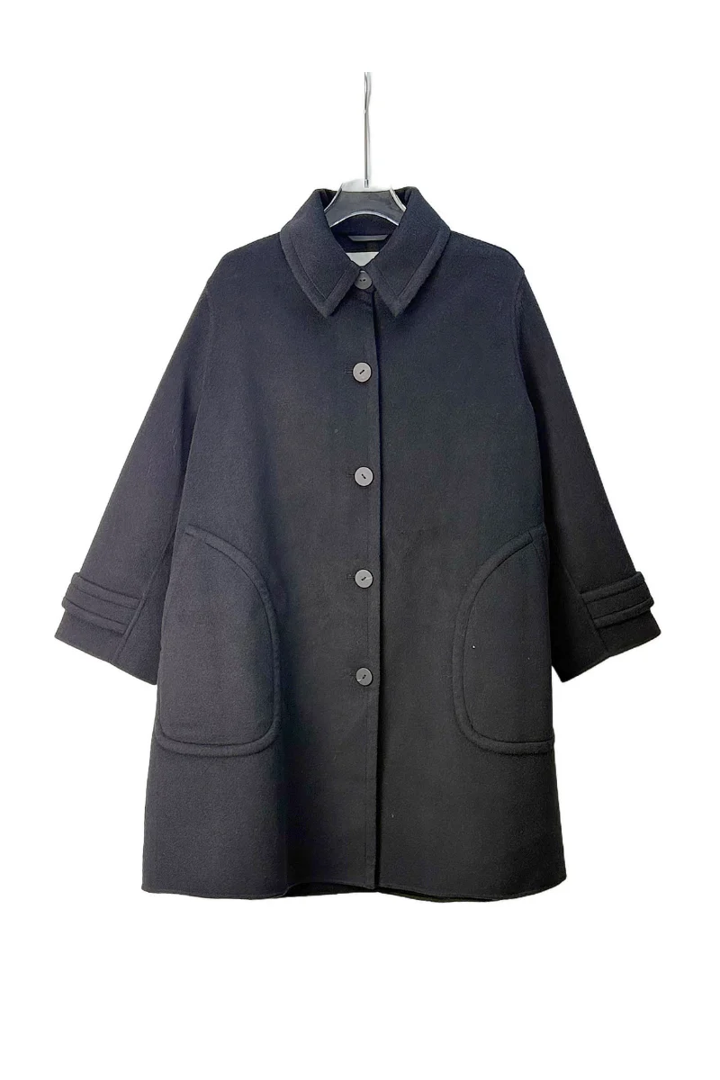 Max Simple
Charlotte Cashmere Coat-Black