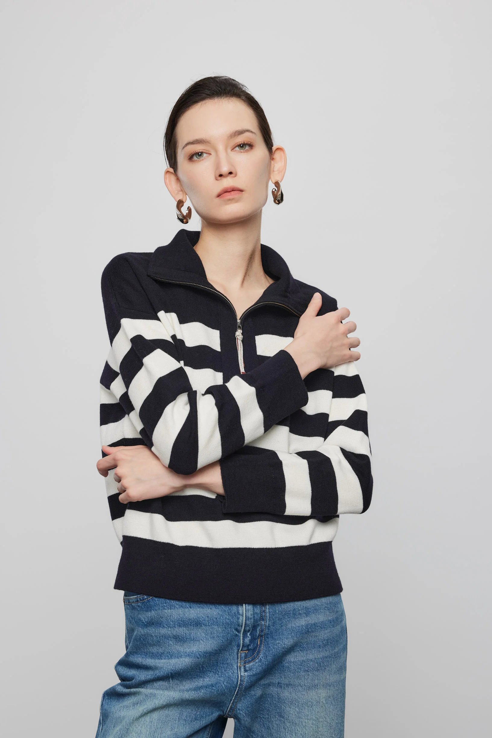 Max Simple Half-Zip Striped Wool Pullover Navy And White - Image 2