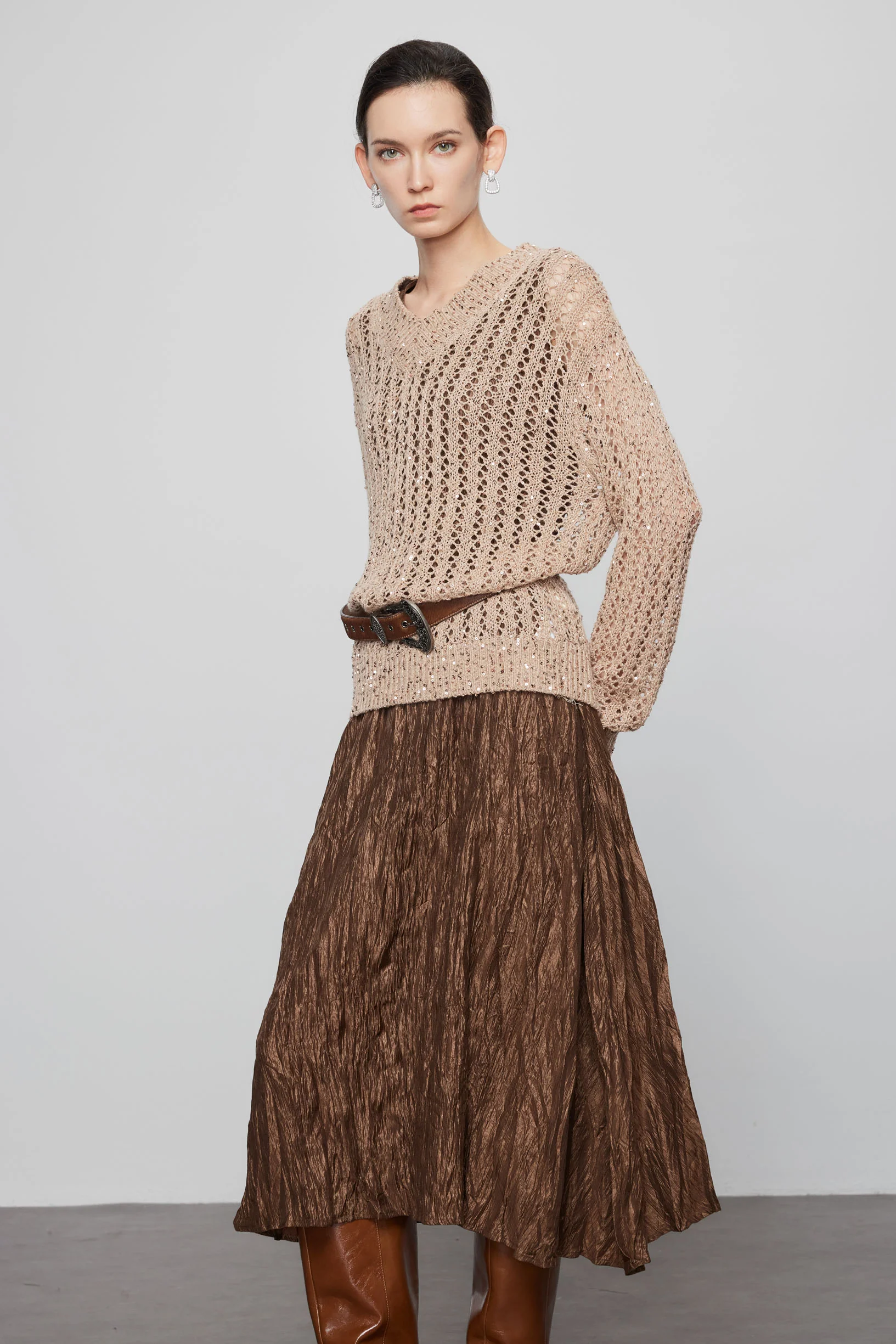 Max Simple Hand-Beaded Cashmere Pullover_Gold - Image 2