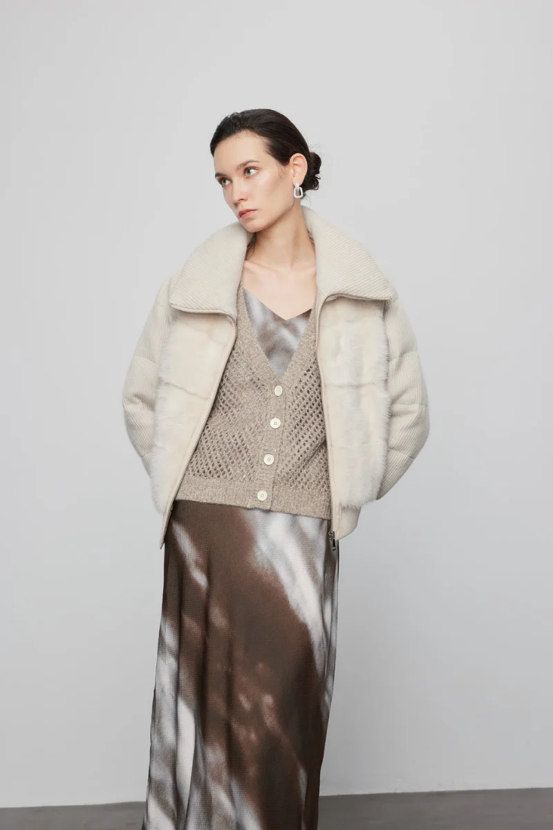 Max Simple Mink Paneled Down Jacket Khaki - Image 3