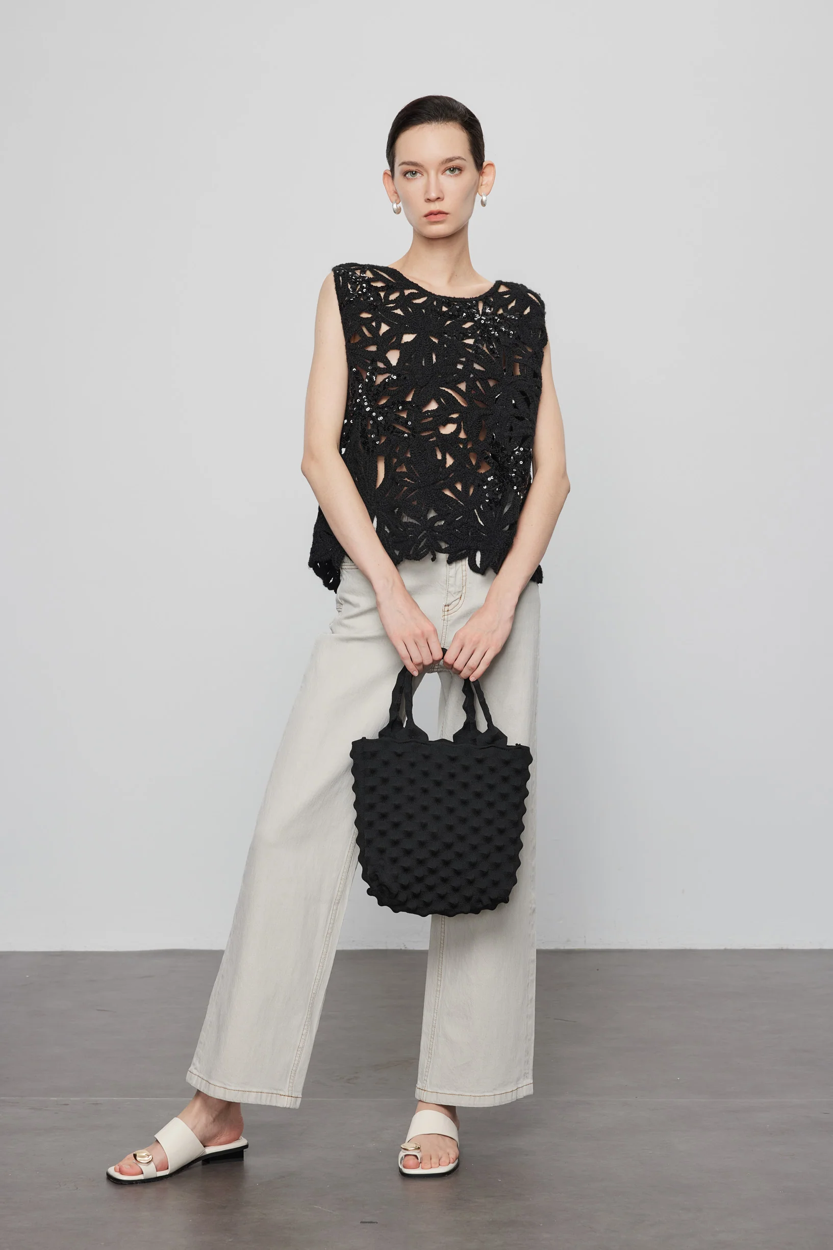 Max Simple Pineapple Knit Bag-Black