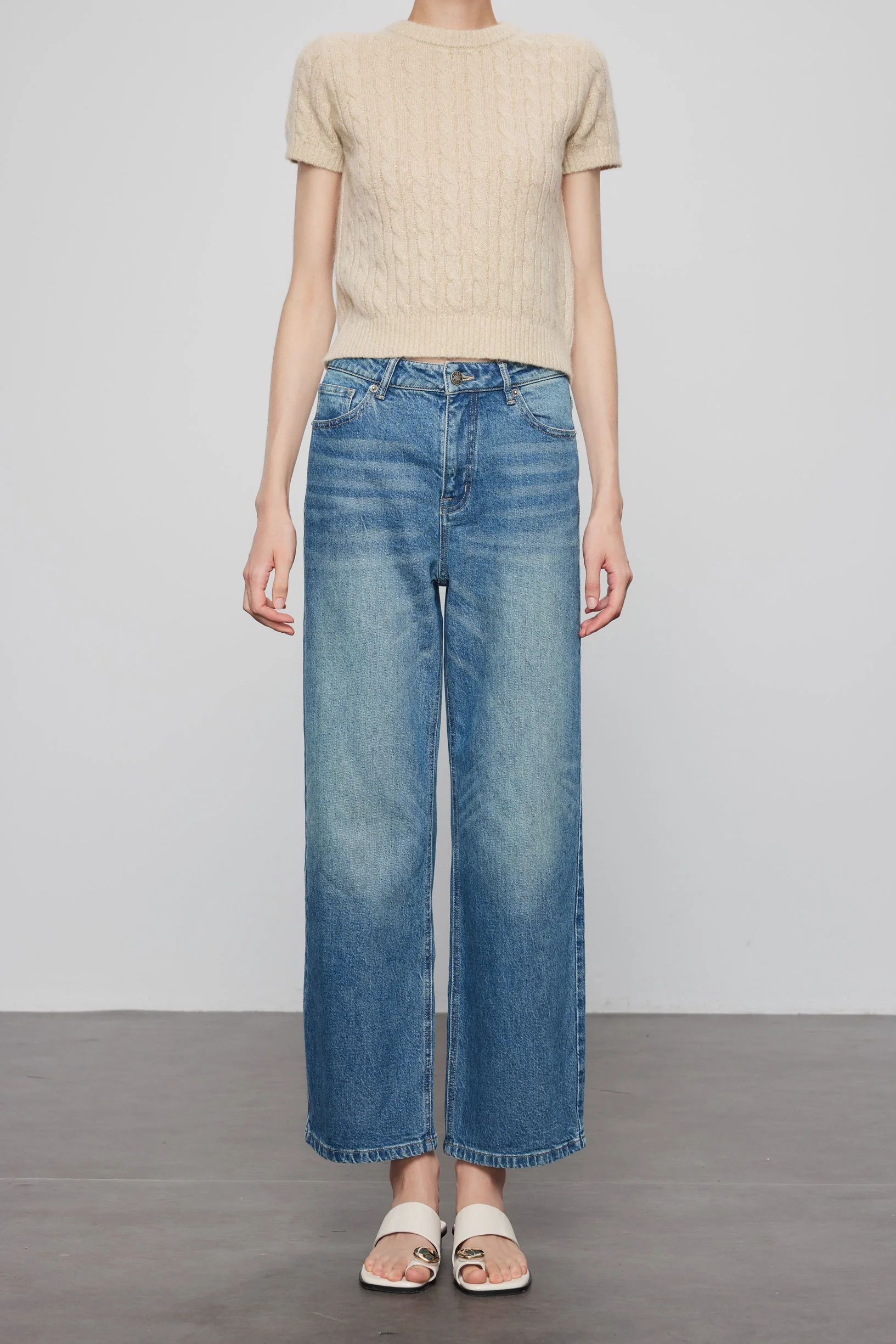 Max Simple Slim Straight Jeans Washed Blue - Image 2