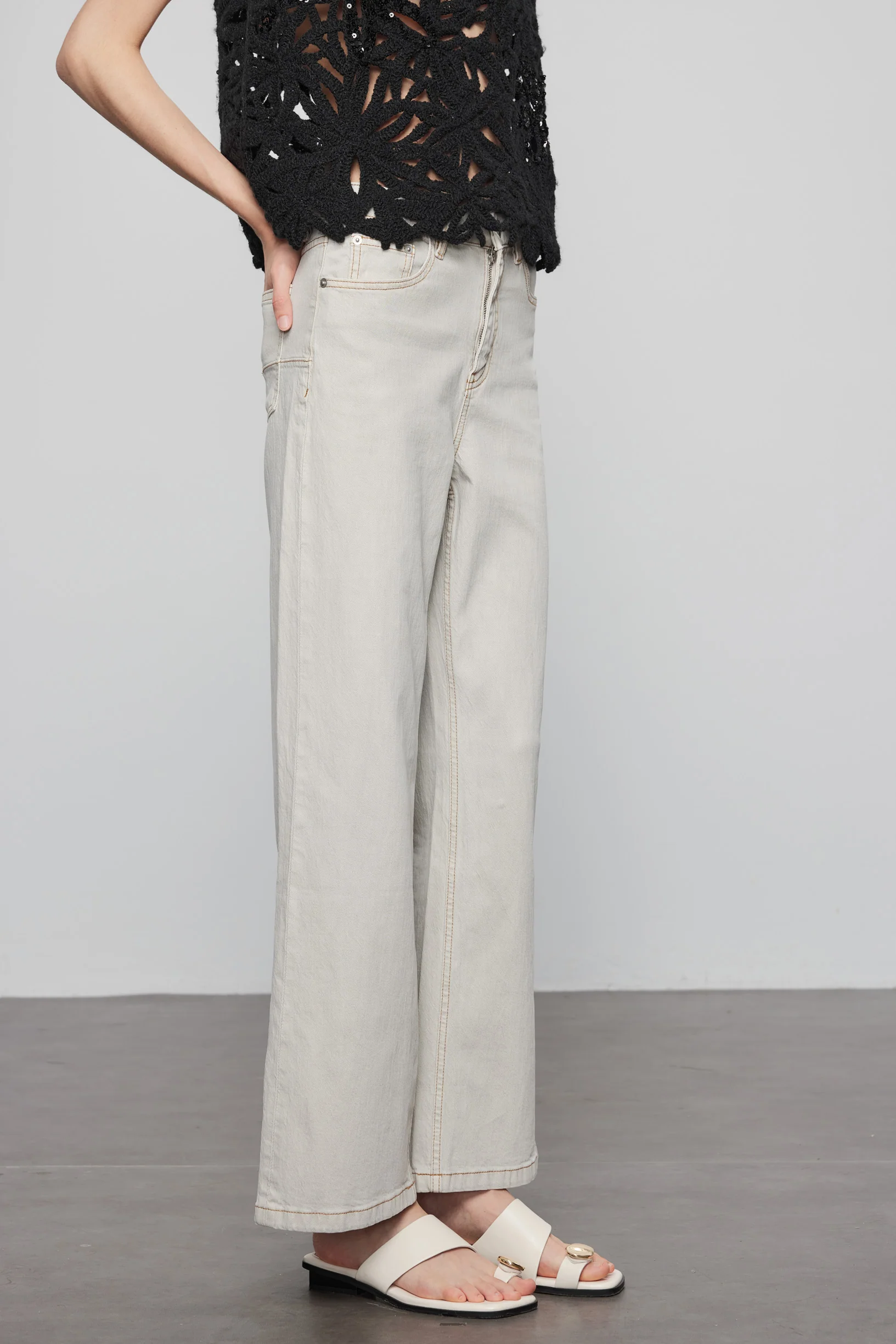 Max Simple Straight Jeans Light Grey - Image 3