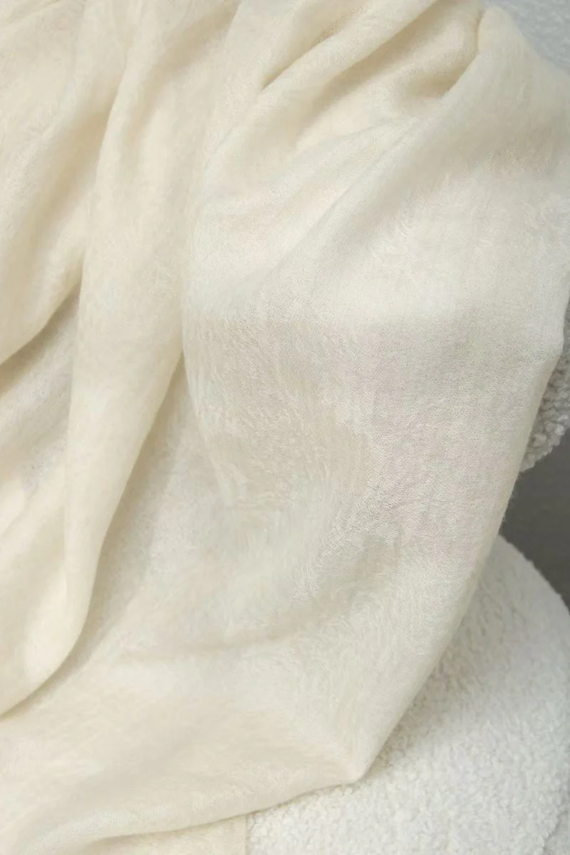 Max Simple Thistle Jacquard Cashmere Scarf Oatmeal - Image 2
