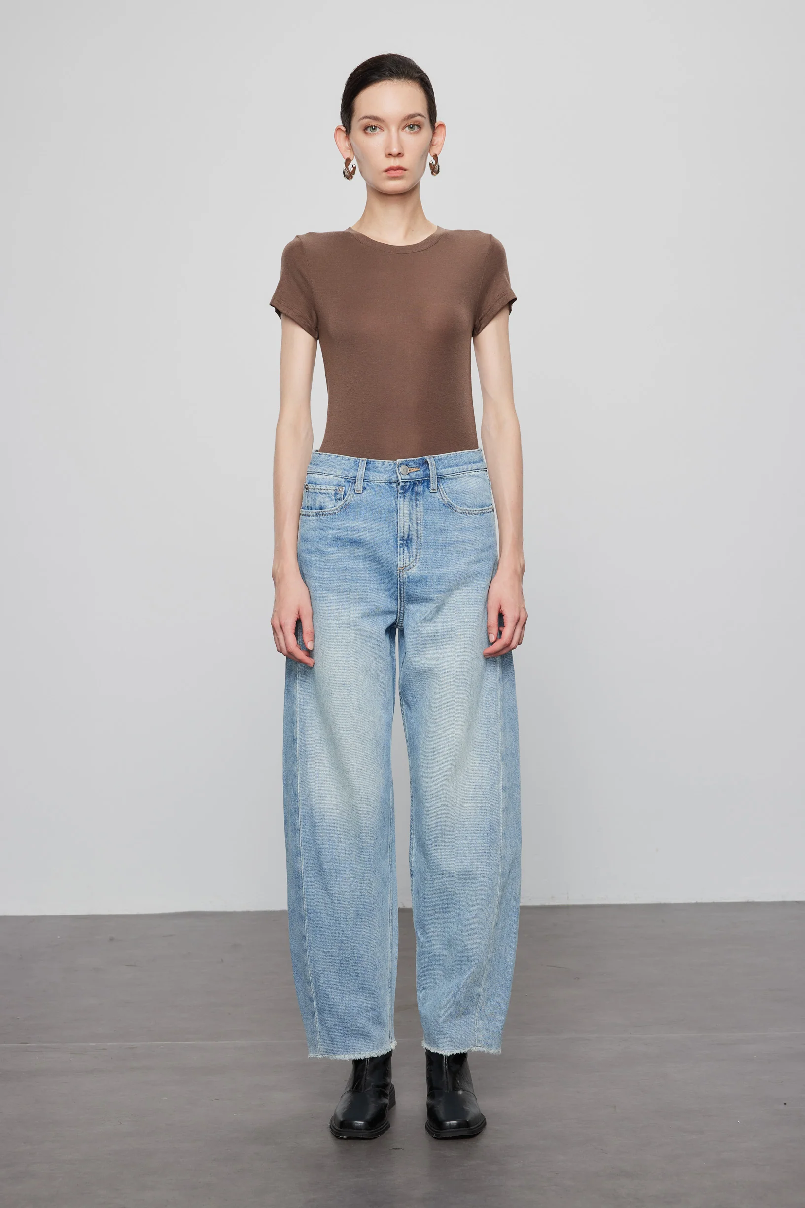 Max Simple Tiny Tee Coffee