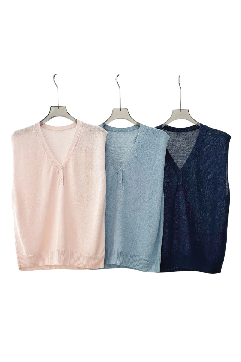 Max Simple V Neck Buttoned  Knit Vest Pink