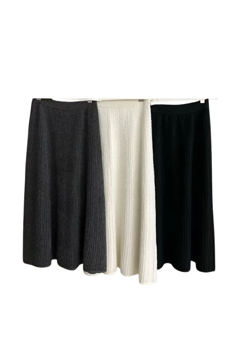 Max Simple Wool Flared Skirt -Black