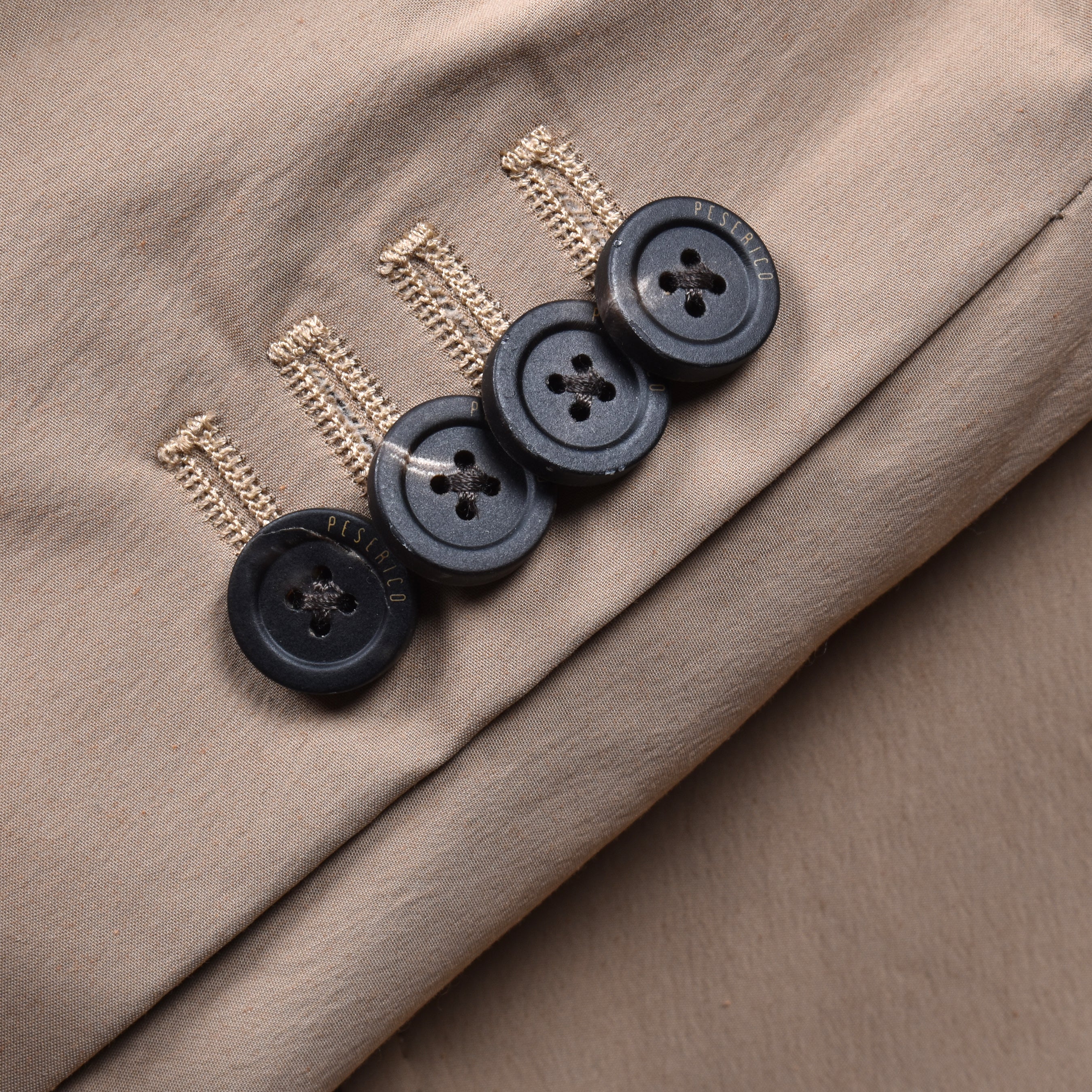 PESERICO MEN'S BEIGE THREE-BUTTON COTTON BLAZER - Image 5