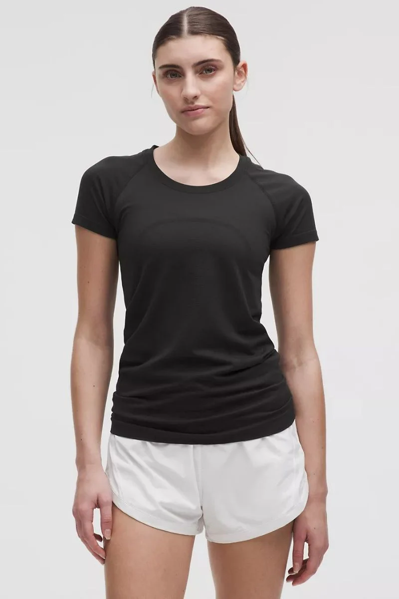 Lululemon Swiftly Tech Short Sleeve 2.0 _ Black
