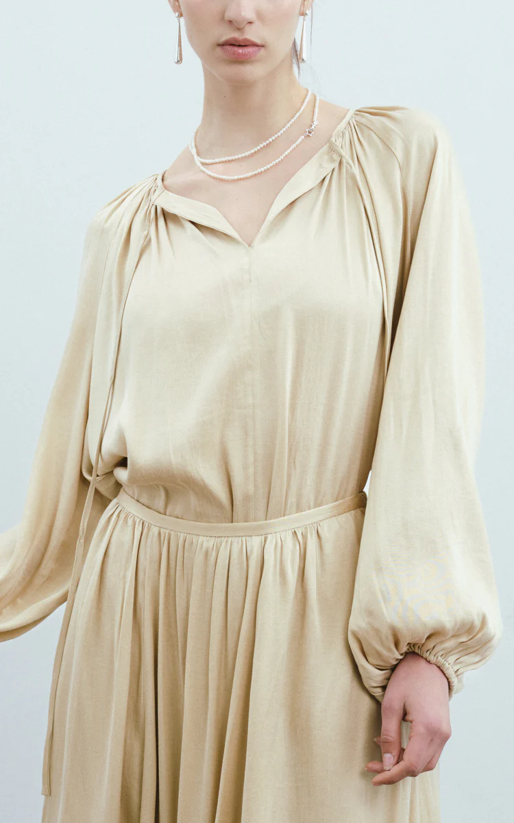 V-Neck Pleated Shirt - Image 3
