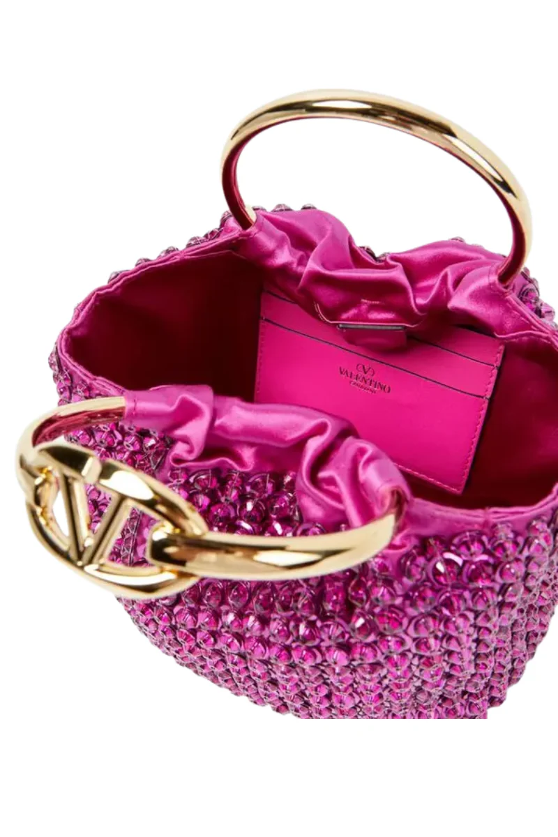 Valentino Garavani Carry Secrets Small embellished bucket bag in Fucsia - Image 3